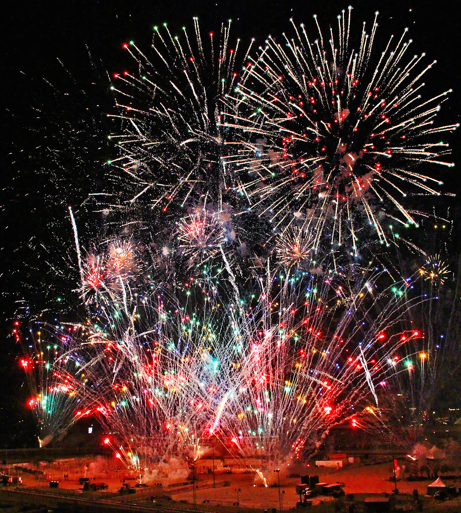 best grand finale fireworks to buy